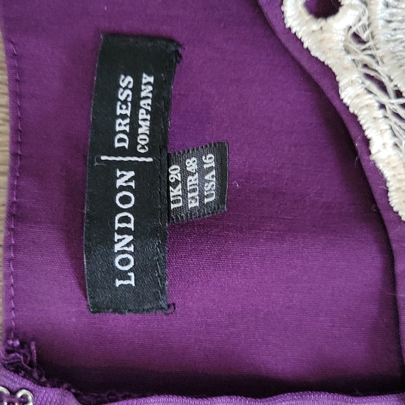 London dress with lace - Picture 2 of 4